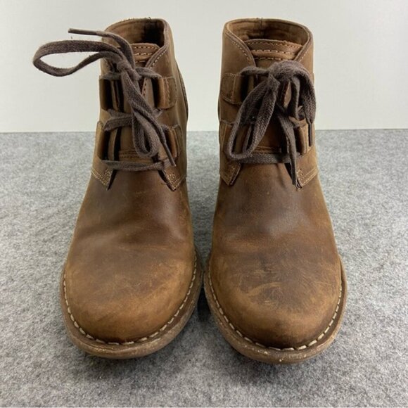 Clarks Artisan CARLETA LYON Brown Leather Lace Up Ankle Boot Boho Women’s 7.5M - Picture 2 of 13